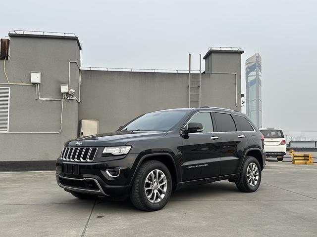 Jeep Grand Cherokee (imported)