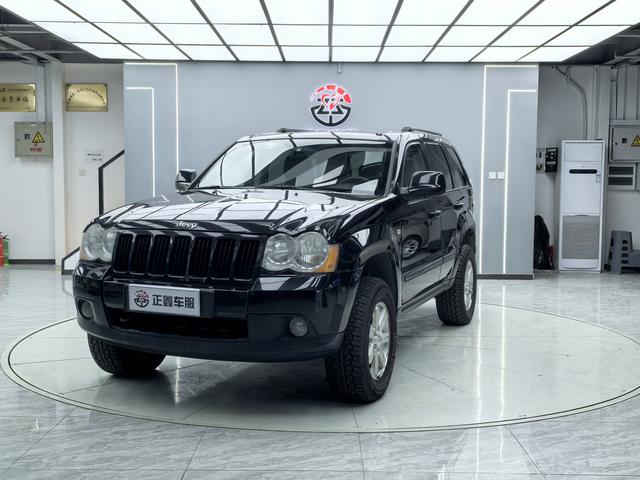 Jeep Grand Cherokee (imported)