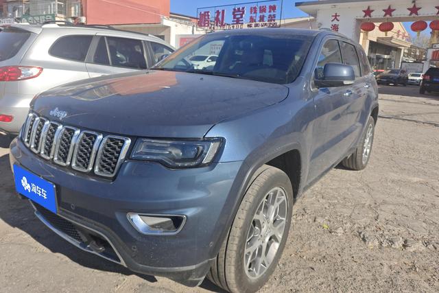 Jeep Grand Cherokee (imported)