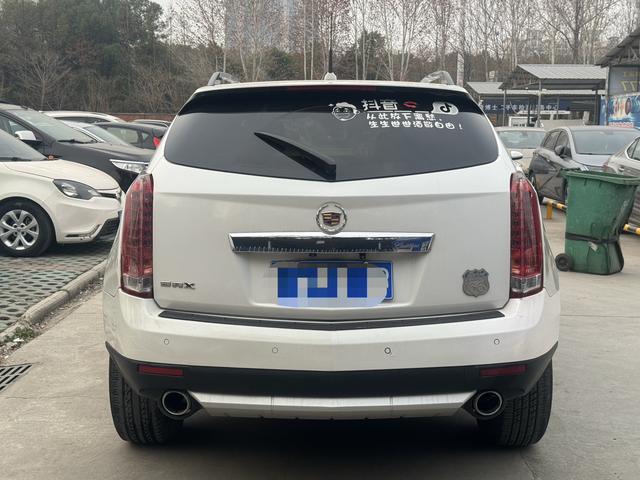 Cadillac SRX