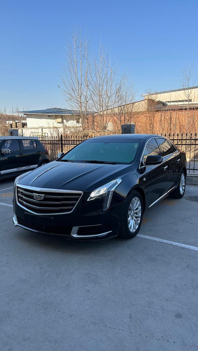 Cadillac XTS