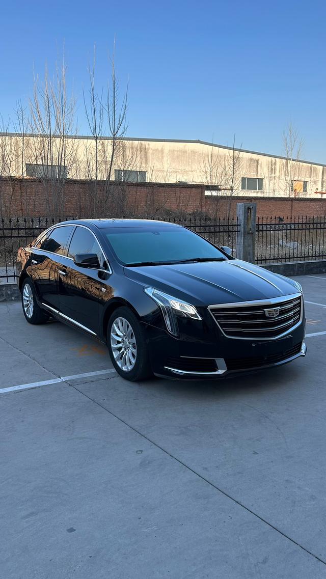 Cadillac XTS