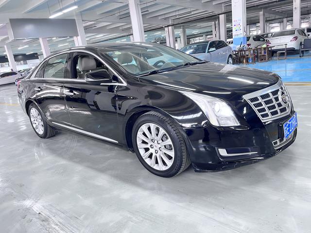 Cadillac XTS