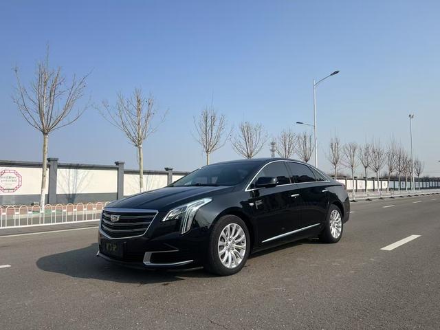 Cadillac XTS