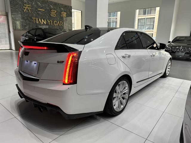 Cadillac ATS-L