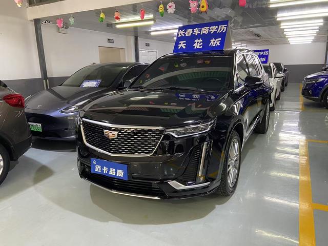 Cadillac XT6