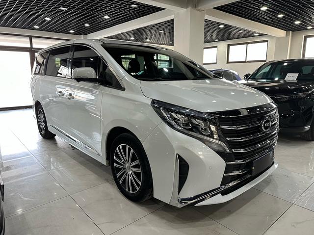 GAC Trumpchi M8