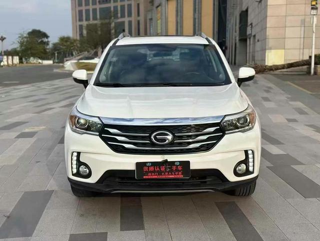 GAC Trumpchi GS4