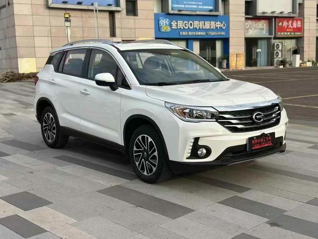 GAC Trumpchi GS4