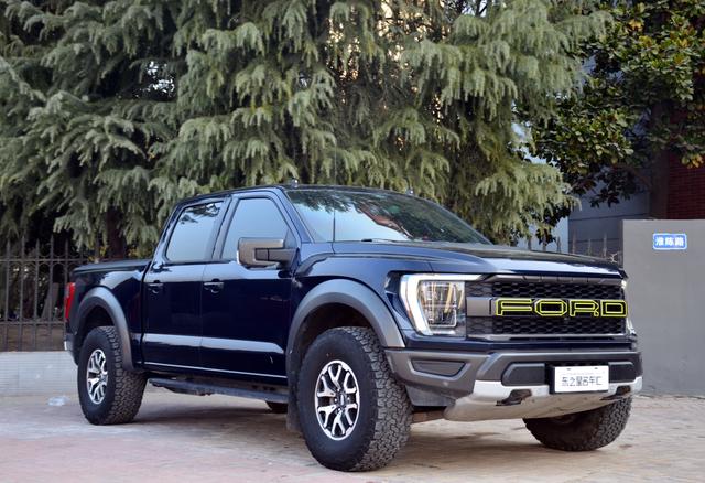 Ford F-150 Raptor