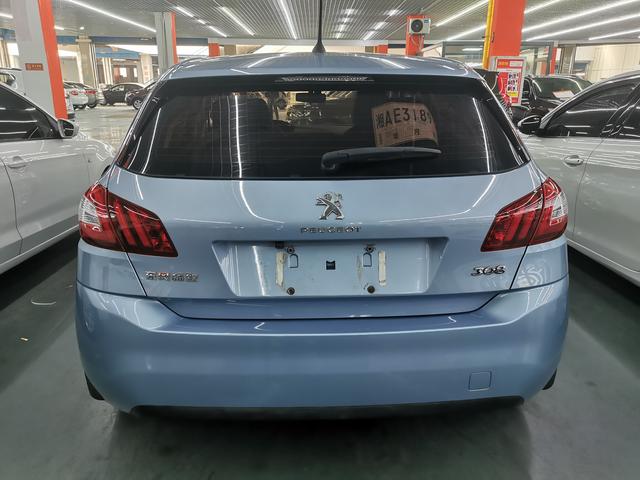 Peugeot 308S