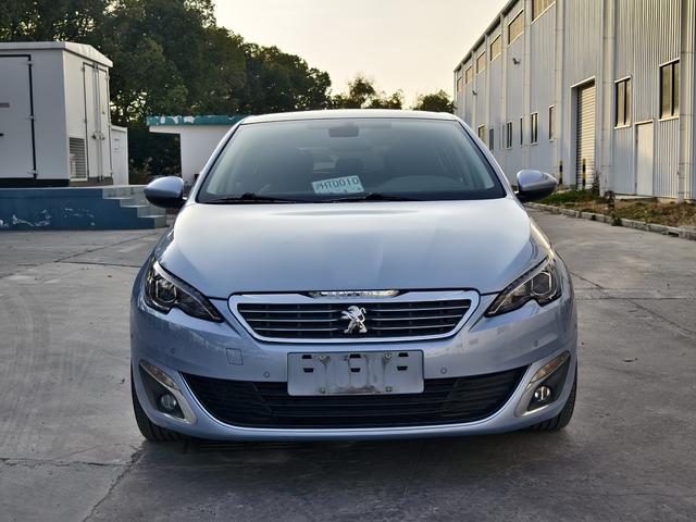 Peugeot 308S