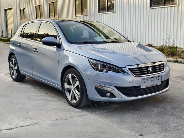 Peugeot 308S