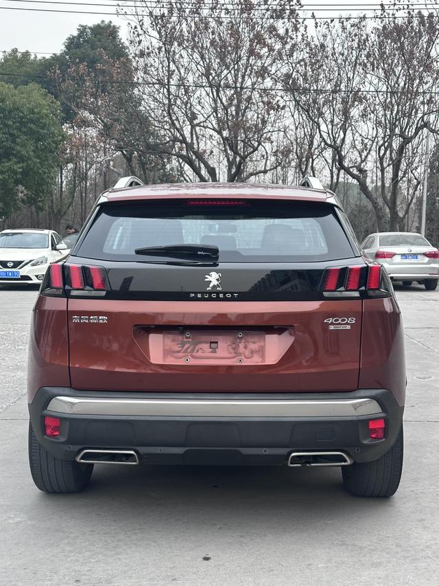 Peugeot 4008