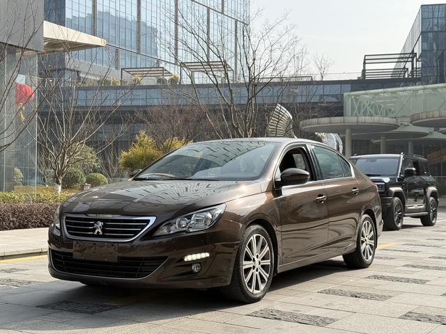 Peugeot 408