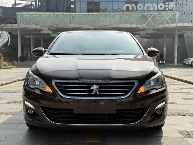 Peugeot 408