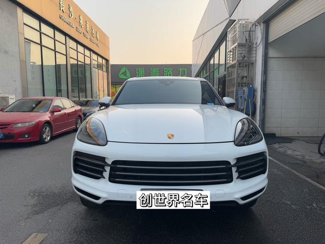 Porsche Cayenne E-Hybrid