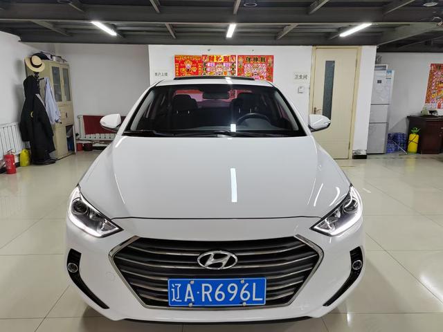 Hyundai Lead