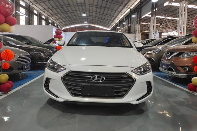 Hyundai Lead