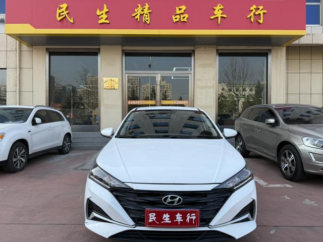 Hyundai Accept