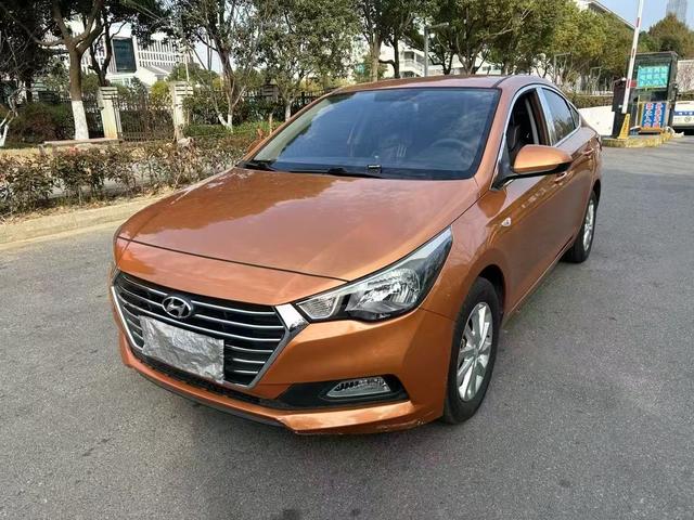 Hyundai Accept