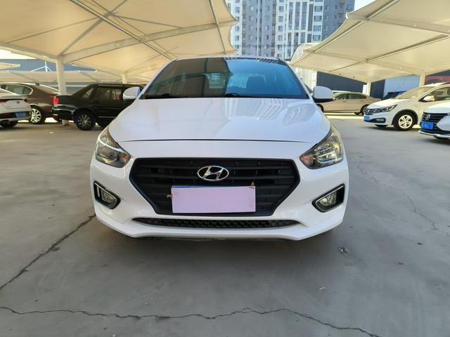 Hyundai Rena