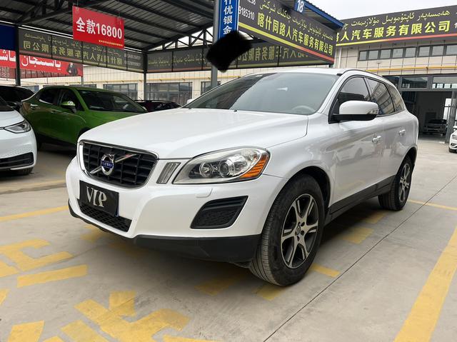 Volvo XC60 (imported)