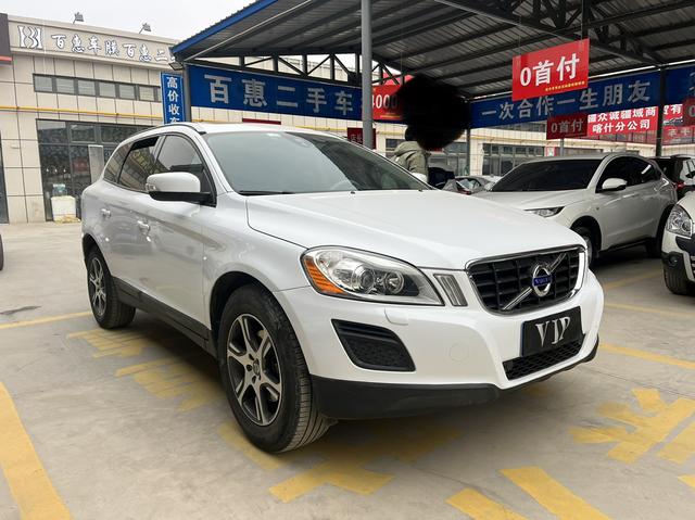 Volvo XC60 (imported)