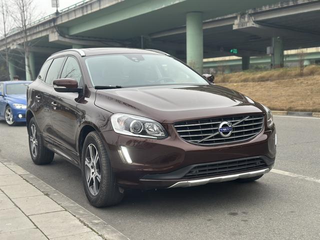 Volvo XC60 (imported)