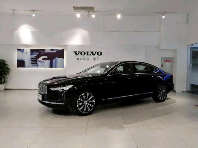 Volvo S90