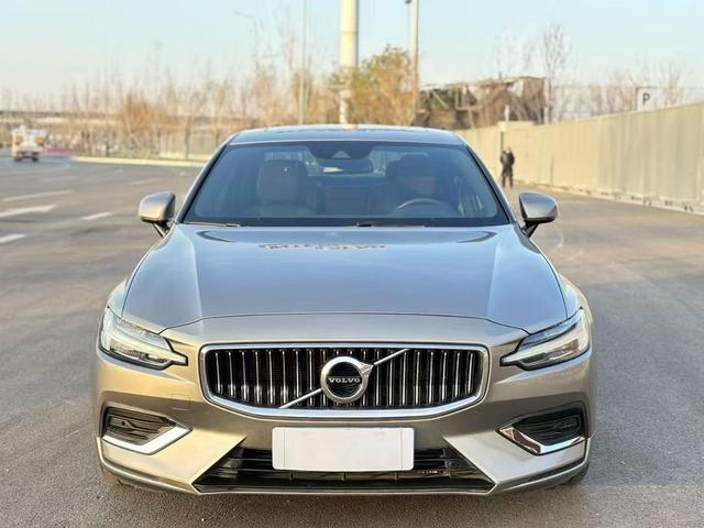 Volvo S60