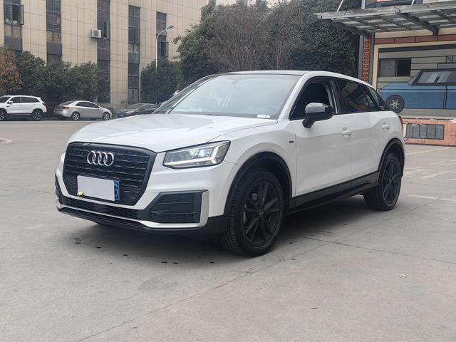 Audi Q2L