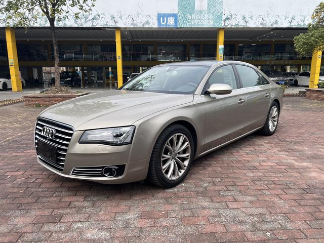 Audi A8