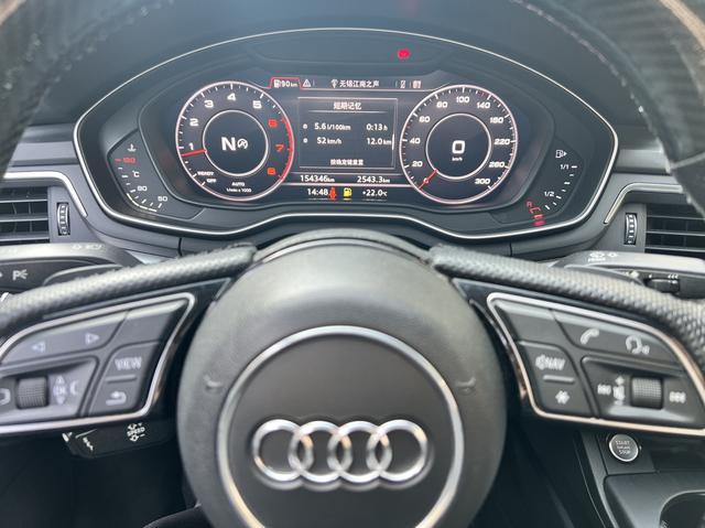 Audi A4L