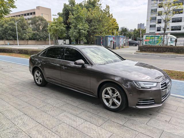 Audi A4L