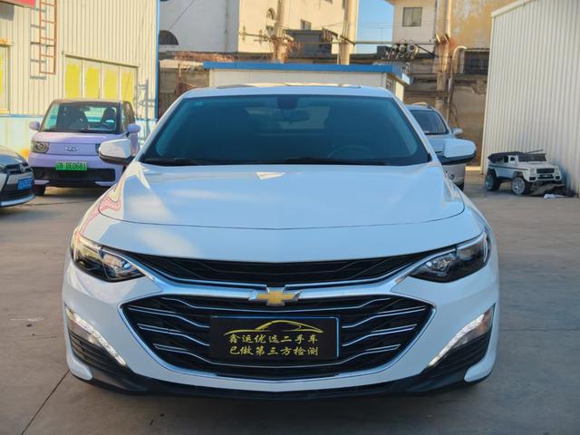 Chevrolet Malibu XL