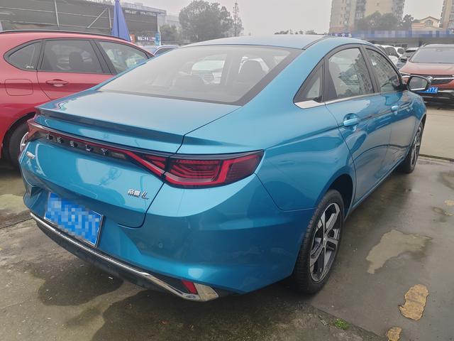 Geely Emgrand L