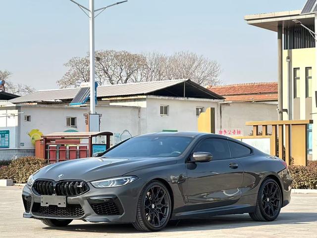 BMW 8 Series