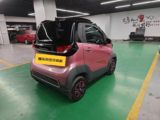 Baojun E100