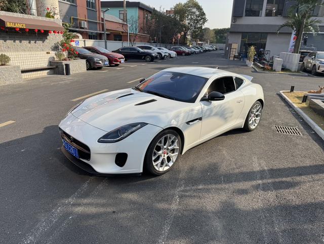 Jaguar F-TYPE