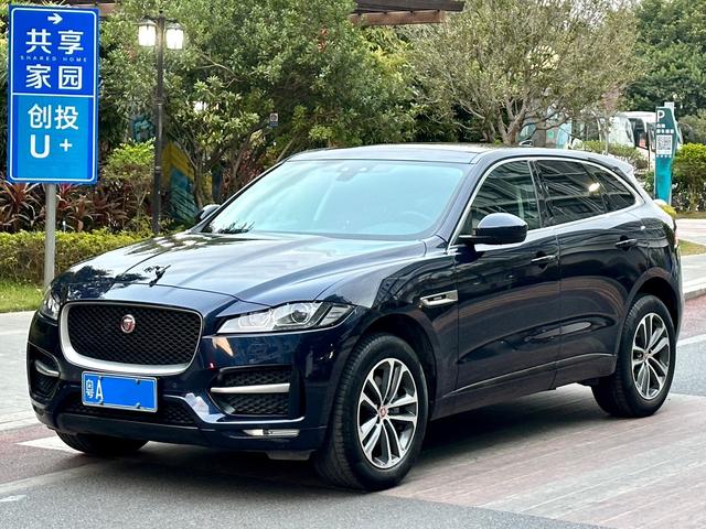 Jaguar F-PACE