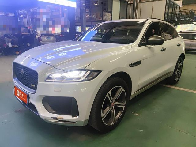 Jaguar F-PACE