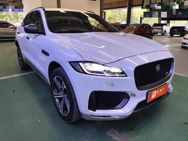 Jaguar F-PACE