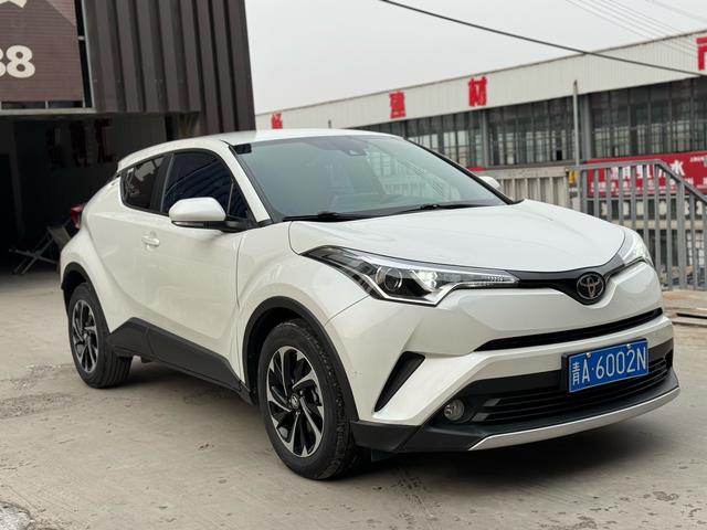 Toyota C-HR Hybrid