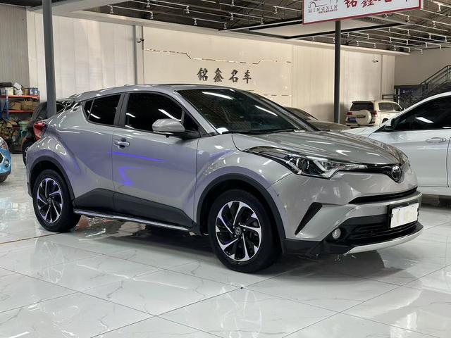 Toyota C-HR Hybrid