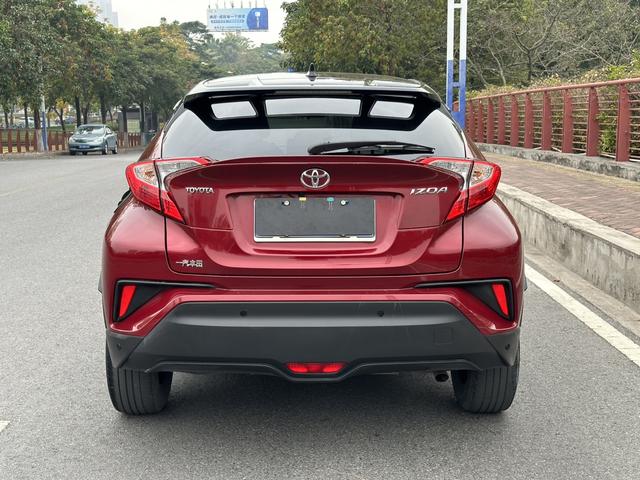 Toyota C-HR Hybrid