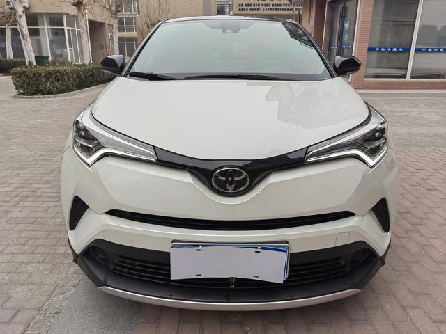 Toyota C-HR Hybrid