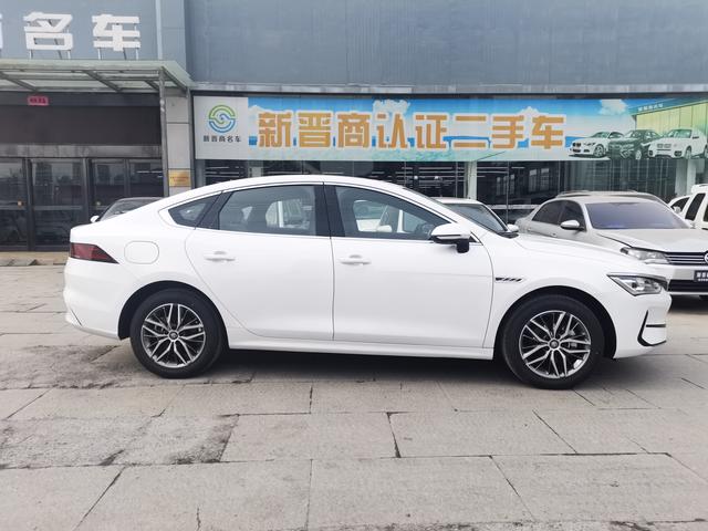 BYD Qin PLUS EV