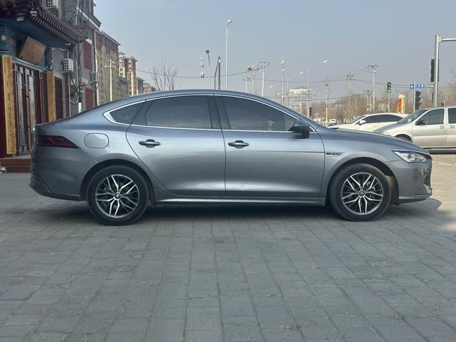 BYD Qin PLUS DM