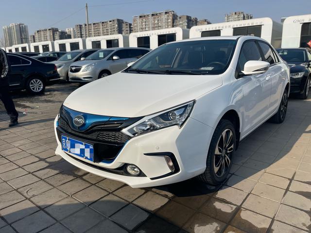 BYD QinEV